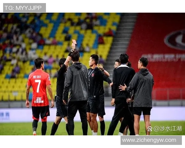 足球明星腿部训练的秘密与技巧全面解析 足球明星腿部训练的秘密与技巧全面解析